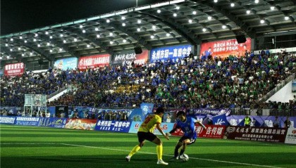 “双冠”邀请赛在湖南道县文体中心精彩上演